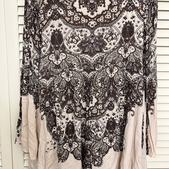 Free People v neck paisley babydoll dress - Picture 3 of 4